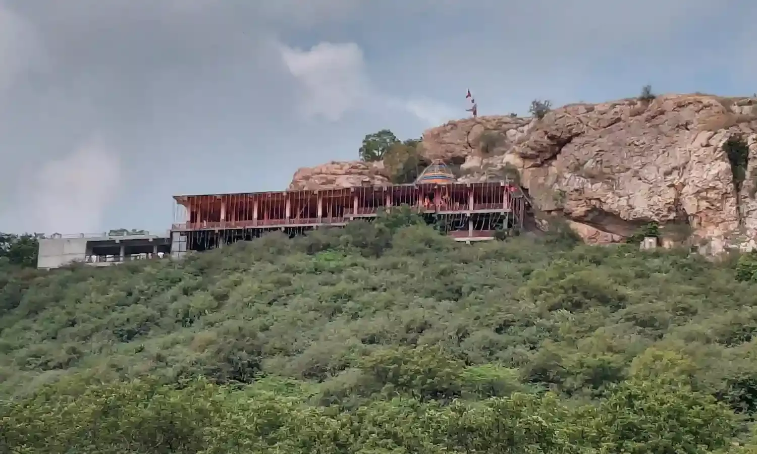 पानी की पाती से लेकर सबकी हर मनोकामना पूरी करती मां सगरा