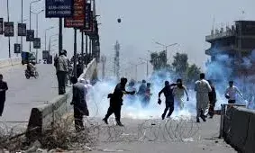 PoK में बगावत!    पुलिस भी उतरी सड़कों पर, पाक सरकार के खिलाफ गुस्सा चरम पर