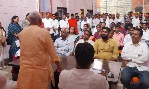 आत्मनिर्भर भारत – हर घर स्वदेशी, घर-घर स्वदेशी के आह्वान के साथ भराए संकल्प पत्र आत्मनिर्भर भारत – हर घर स्वदेशी, घर-घर स्वदेशी के आह्वान के साथ भराए संकल्प पत्र