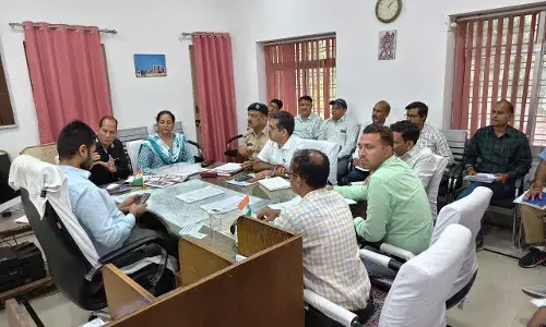 जिला सड़क सुरक्षा समिति की बैठक में सड़क सुरक्षा व यातायात सुधार को लेकर लिये कई अहम निर्णय जिला सड़क सुरक्षा समिति की बैठक में सड़क सुरक्षा व यातायात सुधार को लेकर लिये कई अहम निर्णय