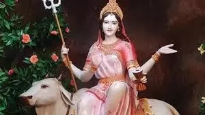 नवरात्रि के आठवें दिन मां दुर्गा के आठवें स्वरूप मां महागौरी की पूजा का विधान है।