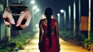 नाबालिग से रेप मामले में आरोपित का सहयोग करने वाली महिला गिरफ्तार नाबालिग से रेप मामले में आरोपित का सहयोग करने वाली महिला गिरफ्तार