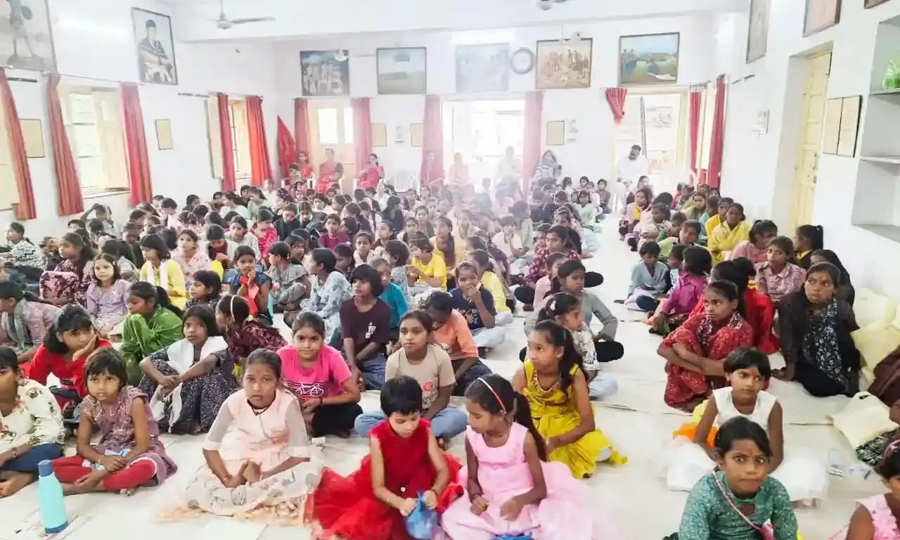 राजस्थान वनवासी कल्याण परिषद् के तत्वावधान में 501 जनजाति कन्याओं का पूजन