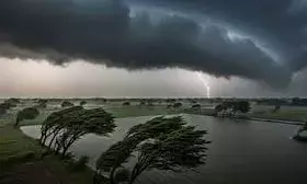 राजस्थान सहित कई प्रदेशो में  बिजली कड़कने के साथ तूफान की आशंका