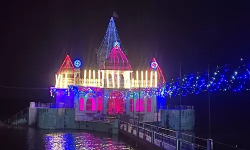 चावंडिया में तालाब के पानी के बीच बिराजी चामुंडा माता, तालाब के पानी से कटती कई बिमारियां