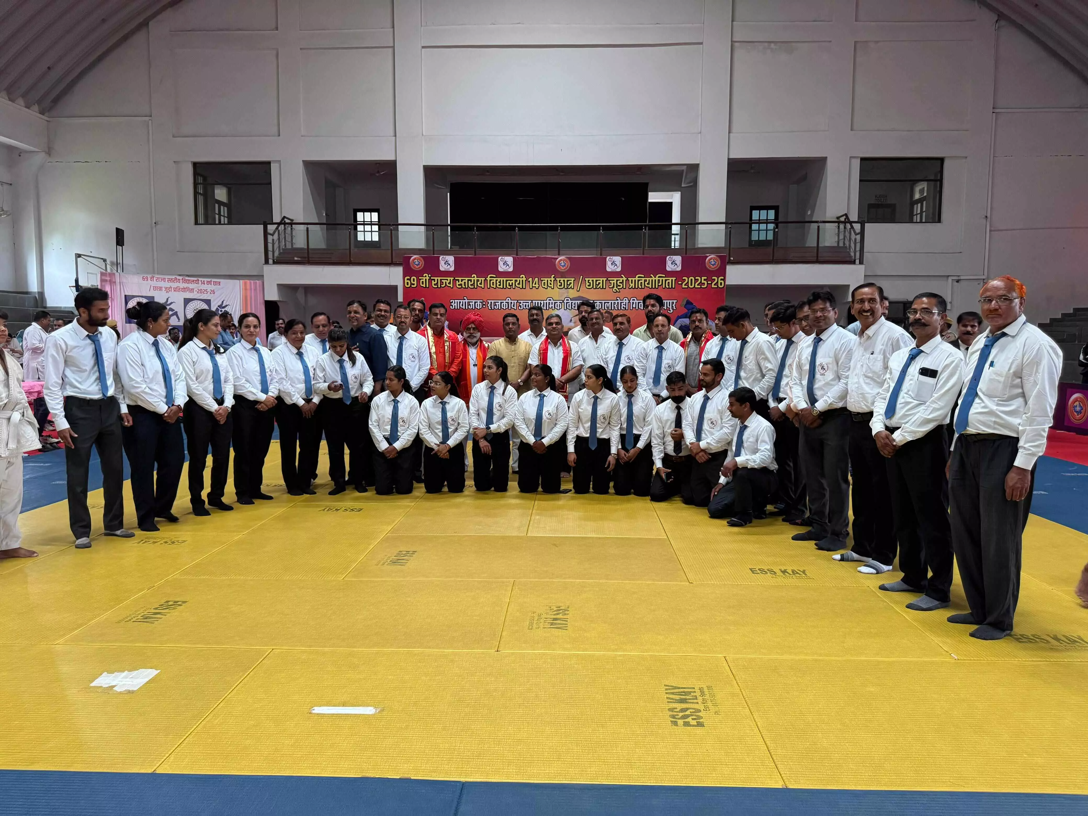 शिक्षा व खेलो के माध्यम से ही व्यक्ति में नेतृत्व क्षमता का होता है विकास शिक्षा व खेलो के माध्यम से ही व्यक्ति में नेतृत्व क्षमता का होता है विकास