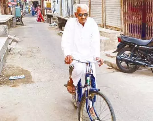 भीलवाड़ा ने खोया एक प्रेरणादायक जनकवि – रतन कुमार चटुल