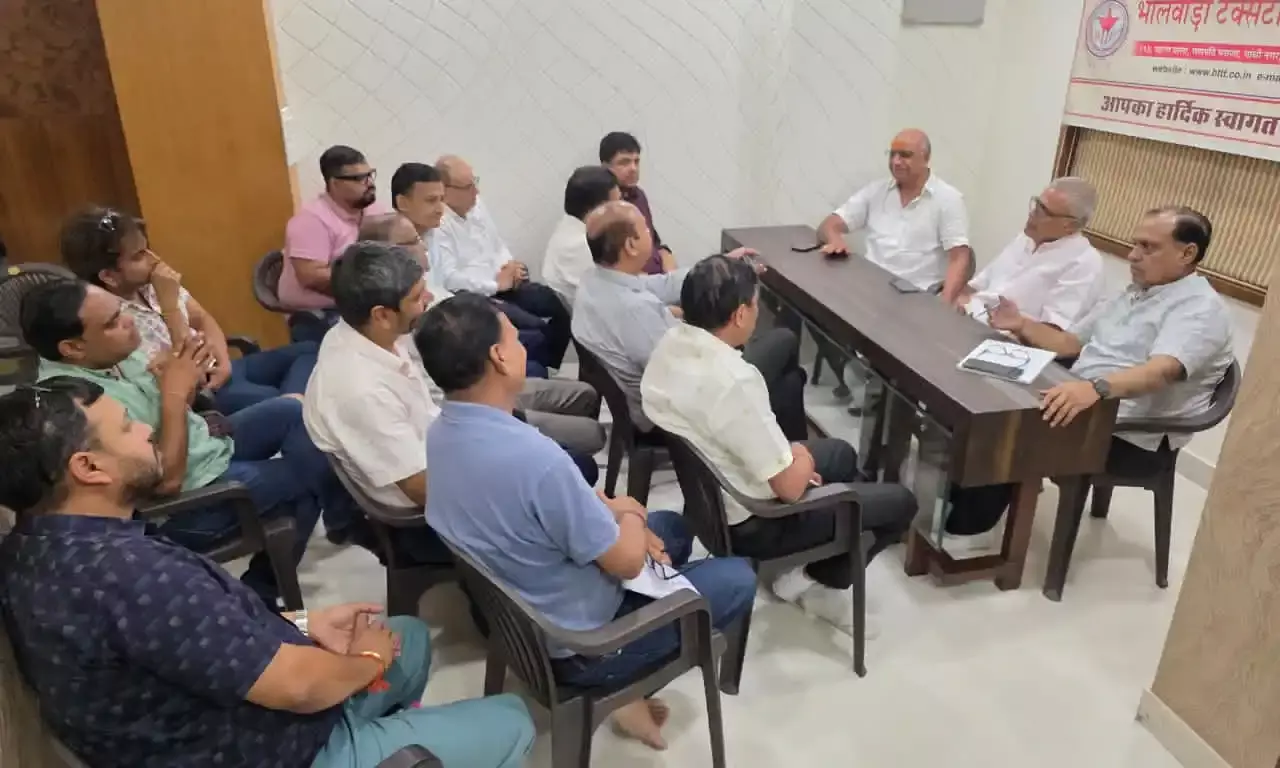 व्यापारियों ने 2% लेवी को बताया “तानाशाही फरमान” व्यापारियों ने 2% लेवी को बताया “तानाशाही फरमान”