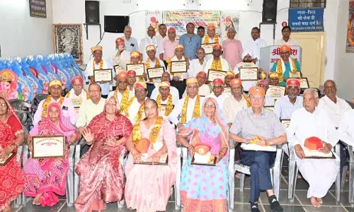 46 वृद्धो का किया सम्मान