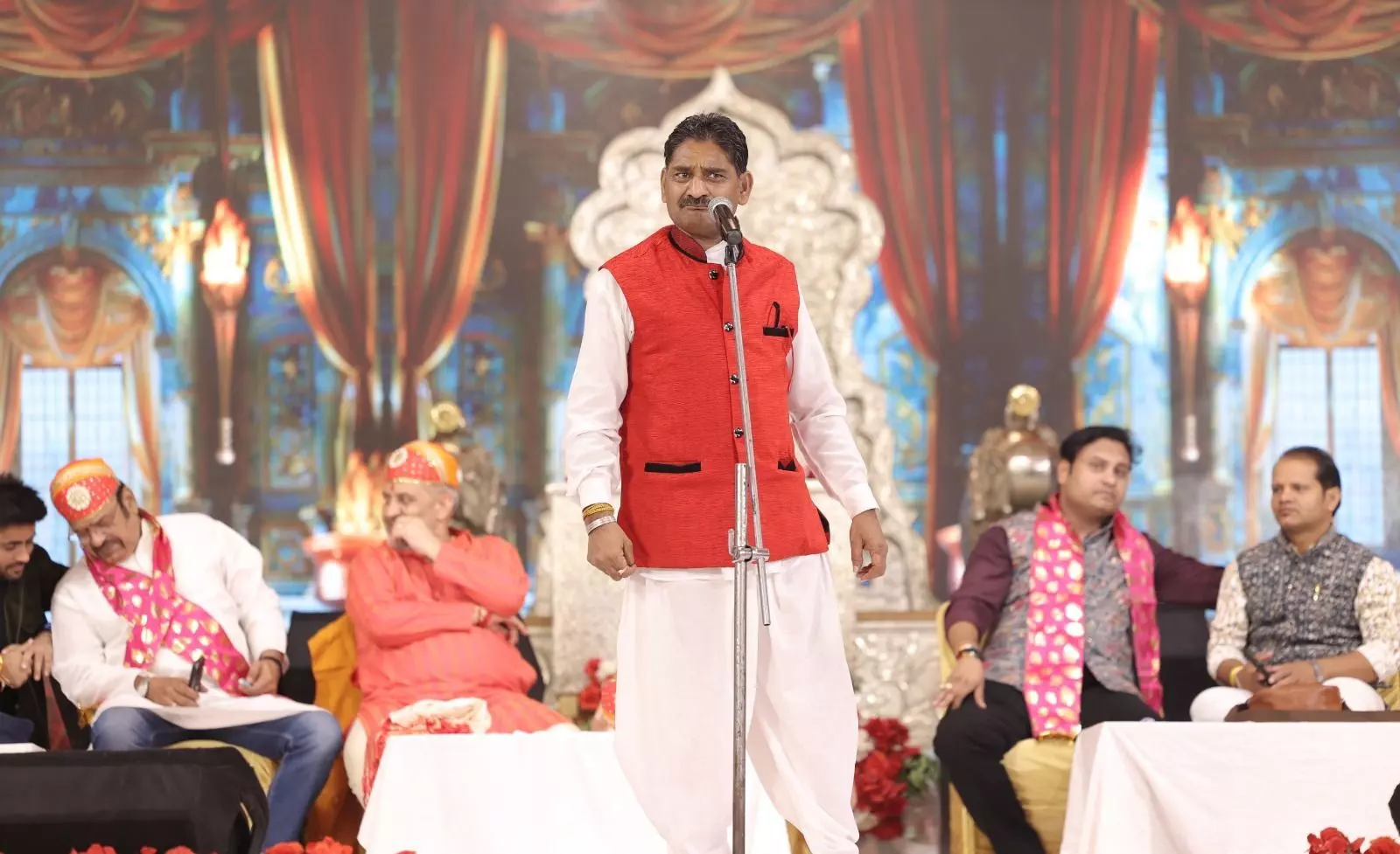 देकर जन्म ऋषभ बालक को जन जन का उद्धार किया - कवि बलवंत बल्लू