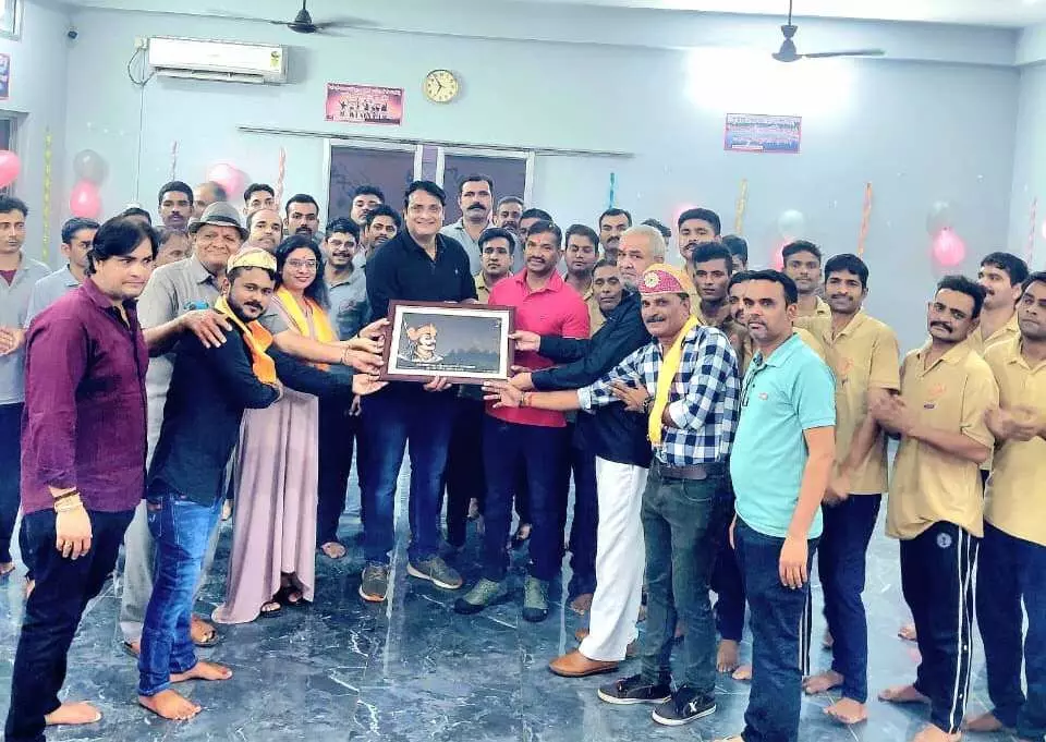 नशा मुक्ति केंद्र में हुई क्रिक्रेट व कब्बडी प्रतियोगिता