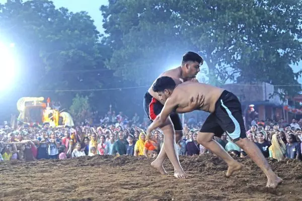 खटीक ने कुश्ती में जीता सांगानेर केसरी का खिताब खटीक ने कुश्ती में जीता सांगानेर केसरी का खिताब