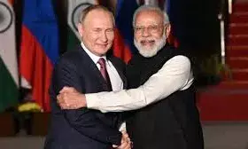पुतिन ने पीएम मोदी को बताया बुद्धिमान और संतुलित नेता पुतिन ने पीएम मोदी को बताया बुद्धिमान और संतुलित नेता