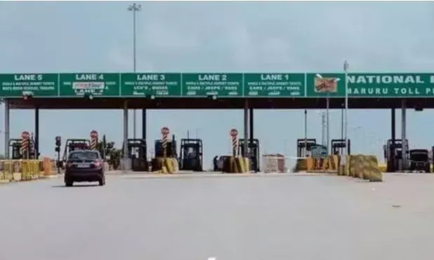 फास्टैग नहीं लगाया तो कैश में देना होगा दोगुना टोल, UPI से चुकाने पर लगेगा 1.25 गुना