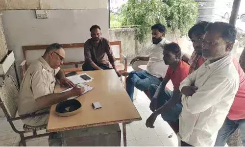 खेत में मिली सड़ी-गली लाश की पहचान, मृतक रामलाल के रूप में हुआ शिनाख्त खेत में मिली सड़ी-गली लाश की पहचान, मृतक रामलाल के रूप में हुआ शिनाख्त