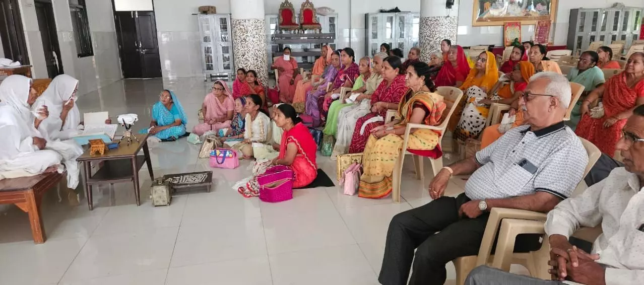 सातवां दिन : सम्यग् ज्ञान से आचरण को शुद्ध करके मोक्ष प्राप्त करें - साध्वी जयदर्शिता