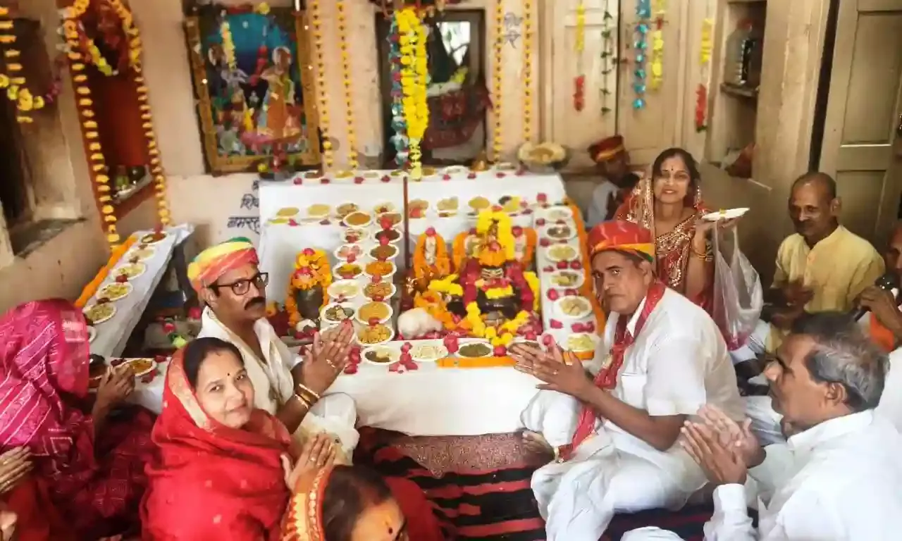 रामायण मंडल सांगानेर के दस दिवसिय अखण्ड रामायण पाठ सम्पन्न रामायण मंडल सांगानेर के दस दिवसिय अखण्ड रामायण पाठ सम्पन्न