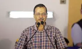 गोवा की राजनीति पर 60 साल से 13-14 परिवारों का कब्जा: केजरीवाल का बड़ा हमला गोवा की राजनीति पर 60 साल से 13-14 परिवारों का कब्जा: केजरीवाल का बड़ा हमला