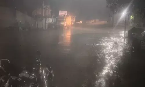 शाम को बरसे बादल