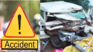 भीषण सड़क हादसा: ट्रक-कार भिड़ंत में पांच की मौत, पांच गंभीर घायल