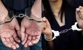 फरार दंपती गिरफ्तार, केस दर्ज होने के बाद छोड़ दिया था घर व गांव