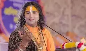 लड़कियों पर टिप्पणी कर घिरे अनिरुद्धाचार्य, मुकदमे पर आज फैसला संभव