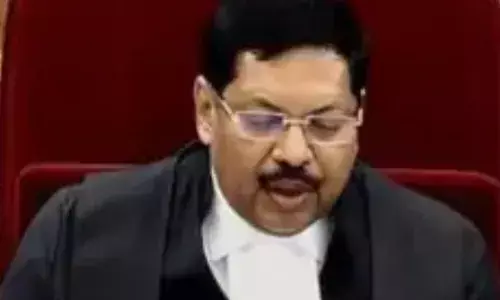 चीफ जस्टिस  बीआर गवई पर वकील ने किया हमले का प्रयास