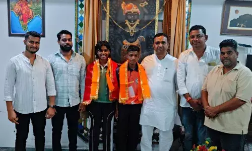 चतुर्भुज हनुमान राष्ट्रीय व्यायामशाला की महिला पहलवान माही ओड ने कुश्ती में रजत पदक जीता