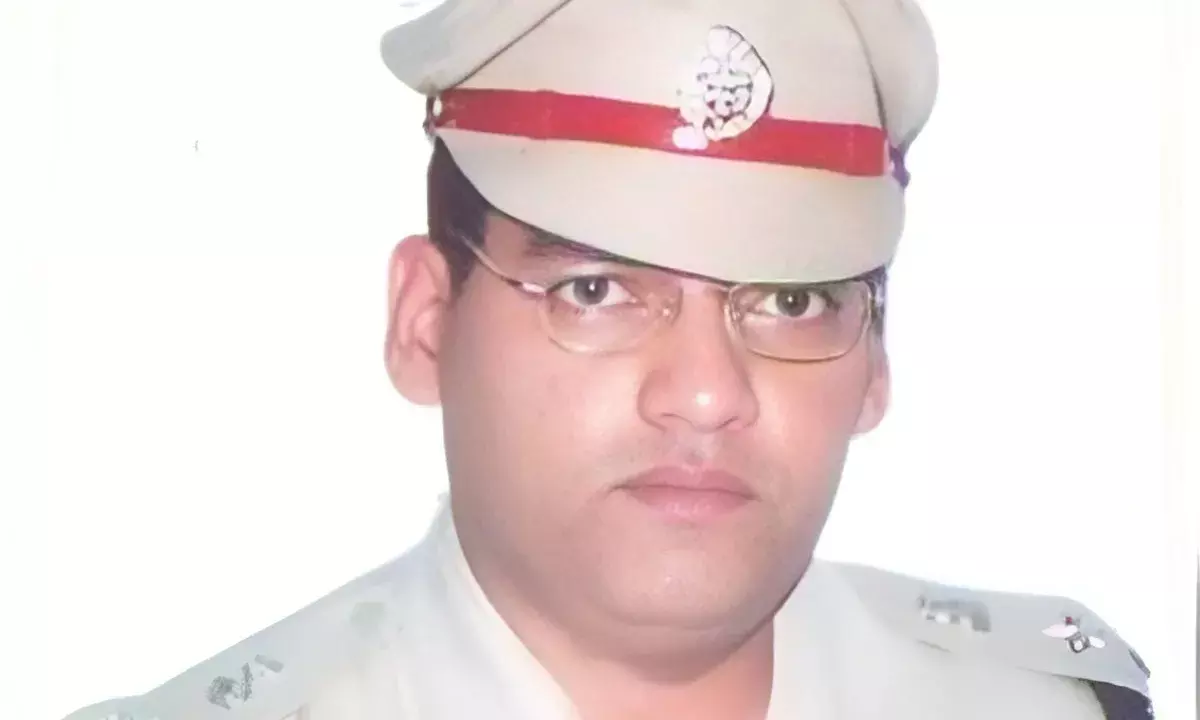 हरियाणा पुलिस के आईजी वाई पूरन कुमार ने खुद को मारी गोली, मौत हरियाणा पुलिस के आईजी वाई पूरन कुमार ने खुद को मारी गोली, मौत