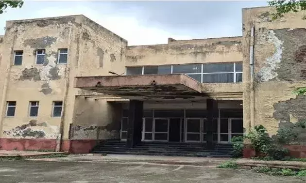 राजीव गांधी ऑडिटोरियम 7.80 करोड़ रुपये से होगा पुनर्जीवित: बनेगा नया सांस्कृतिक केंद्र राजीव गांधी ऑडिटोरियम 7.80 करोड़ रुपये से होगा पुनर्जीवित: बनेगा नया सांस्कृतिक केंद्र