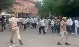 बीकानेर मेंकांग्रेसियों और पुलिस में झड़प ,पुलिस ने दौड़ाकर पीटा, 12 हिरासत में