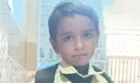 स्कूल बस ने चार साल के मासूम को कुचला, मौके पर मौत, मोर्चरी पर प्रदर्शन