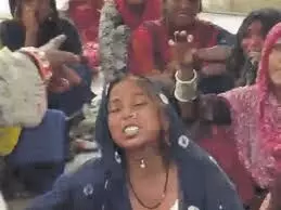 ससुराल भेजने के विवाद में दो महिलाओं को पिकअप से कुचला, 10 घायल