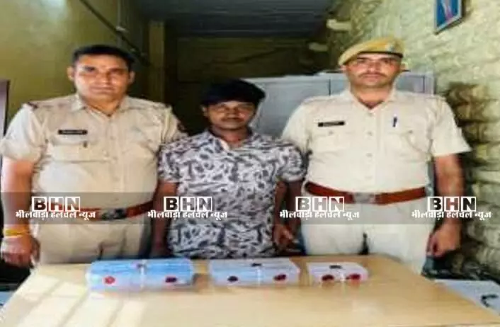 सर्राफा व्यापारियों का 14 लाख का सोना ले भागा कारीगर गिरफ्तार सर्राफा व्यापारियों का 14 लाख का सोना ले भागा कारीगर गिरफ्तार