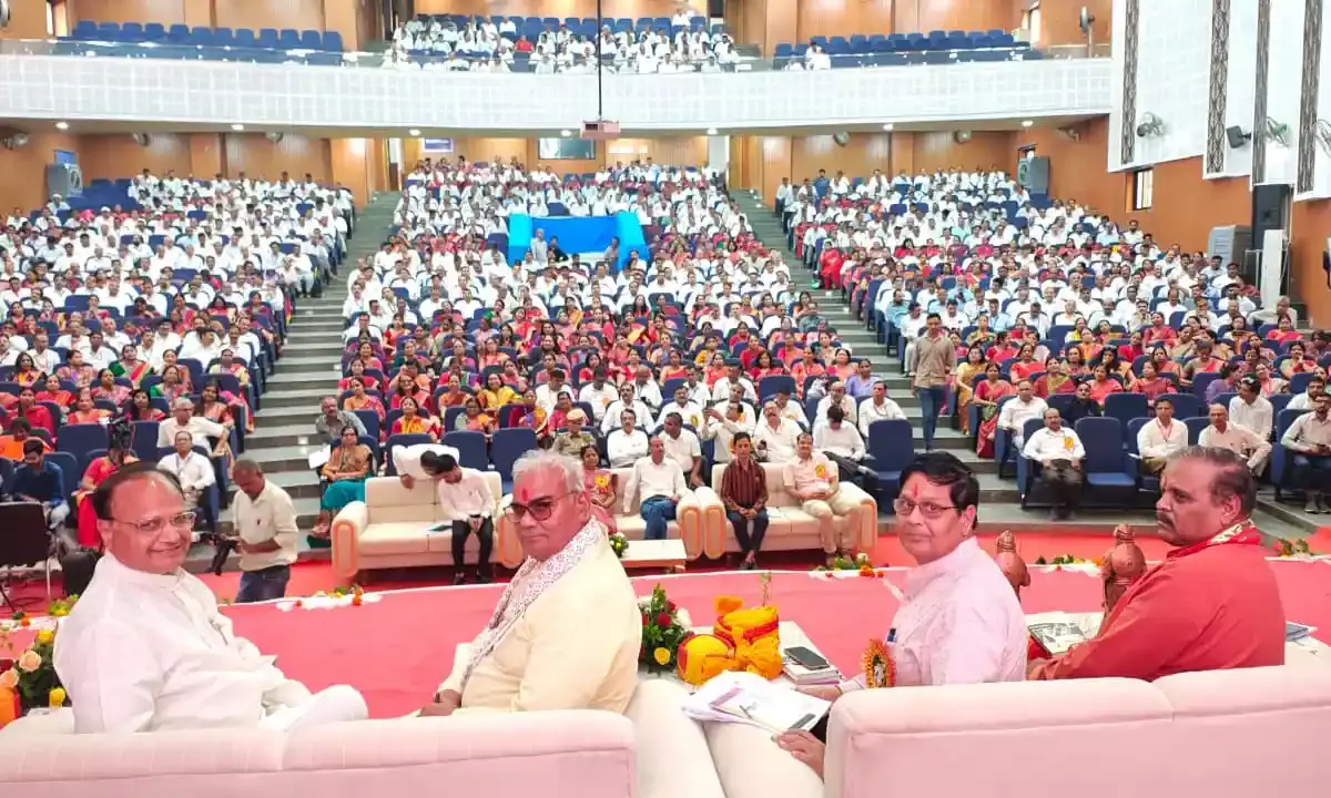 शैक्षिक परिदृश्य में मौलिक बदलावों हेतु शिक्षा मंत्री की अनूठी पहल