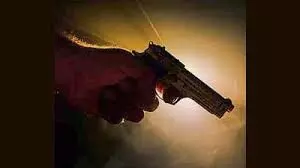 गाजियाबाद में दिल दहला देने वाला मर्डर, युवक के मुंह में पिस्टल डालकर मारी गोली, सिर के आर-पार निकली; मचा हड़कंप