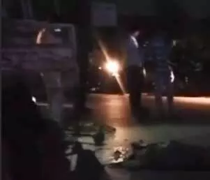 चित्तौड़गढ़ में सड़क हादसे में युवक की मौत : आधार कार्ड से हुई पहचान चित्तौड़गढ़ में सड़क हादसे में युवक की मौत : आधार कार्ड से हुई पहचान