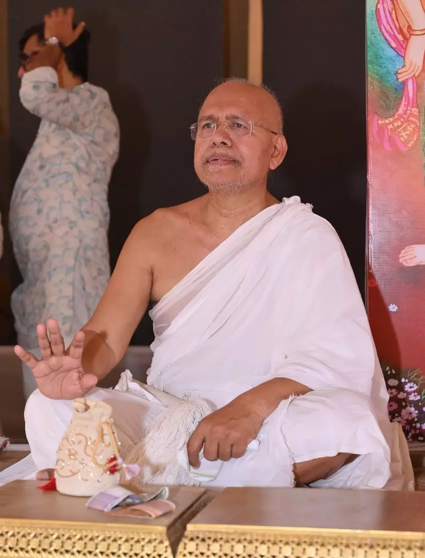 जीव बिना शरीर का कोई मूल्य नहीं, सुगंध बिना फूल की कोई कीमत नहीं : जैनाचार्य महाराज