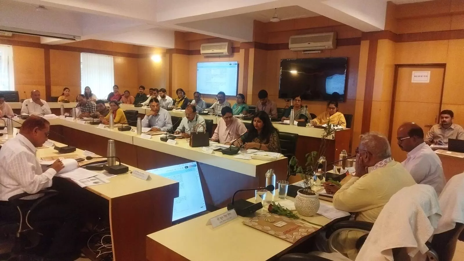 शिक्षा मंत्री  दिलावर की अध्यक्षता में आरएससीईआरटी शासी परिषद की बैठक