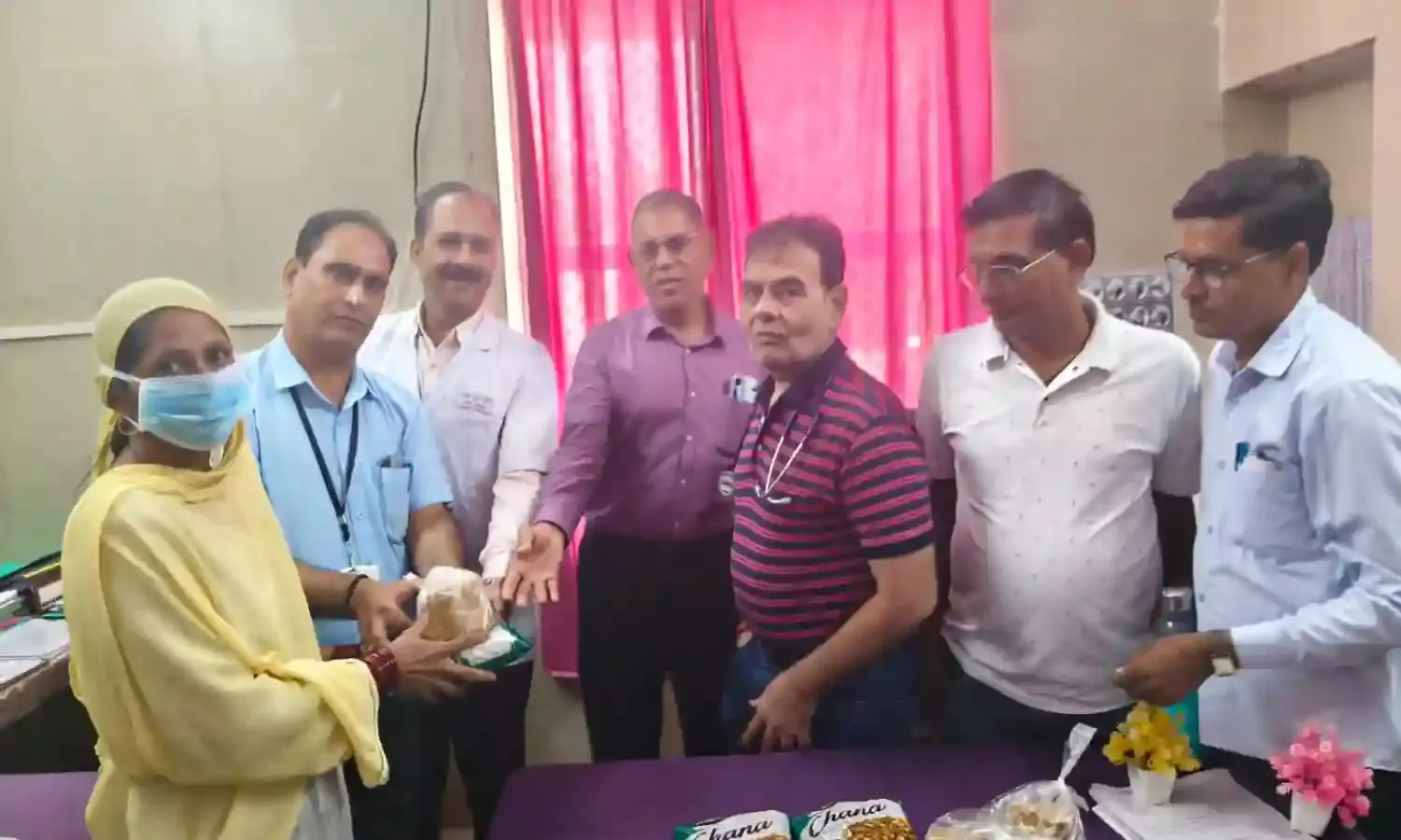 शाहपुरा में टीबी रोगियों के लिए निक्षय पोषण कार्यक्रम आयोजित