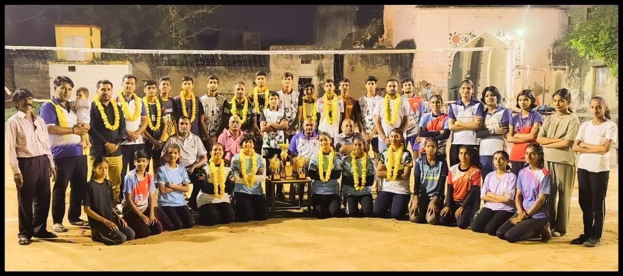 भीलवाड़ा ने राज्य स्तरीय विद्यालयी वॉलीबॉल प्रतियोगिता में दिखाया जलवा, तीन वर्गों में जीते पदक