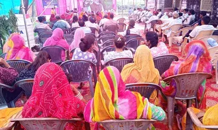 कृषि विज्ञान केन्द्र गाँधीनगर में हुआ प्रधानमंत्री कार्यक्रम का सजीव प्रसारण