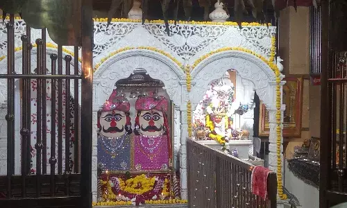 नाकोडा भैरव का पंचम पाटोत्सव धूमधाम से मनाया