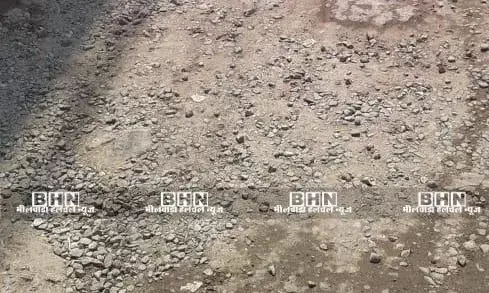 सदर बाजार की खस्ताहाल सड़कों से जनता परेशान, दीपावली से पूर्व मरम्मत की मांग तेज