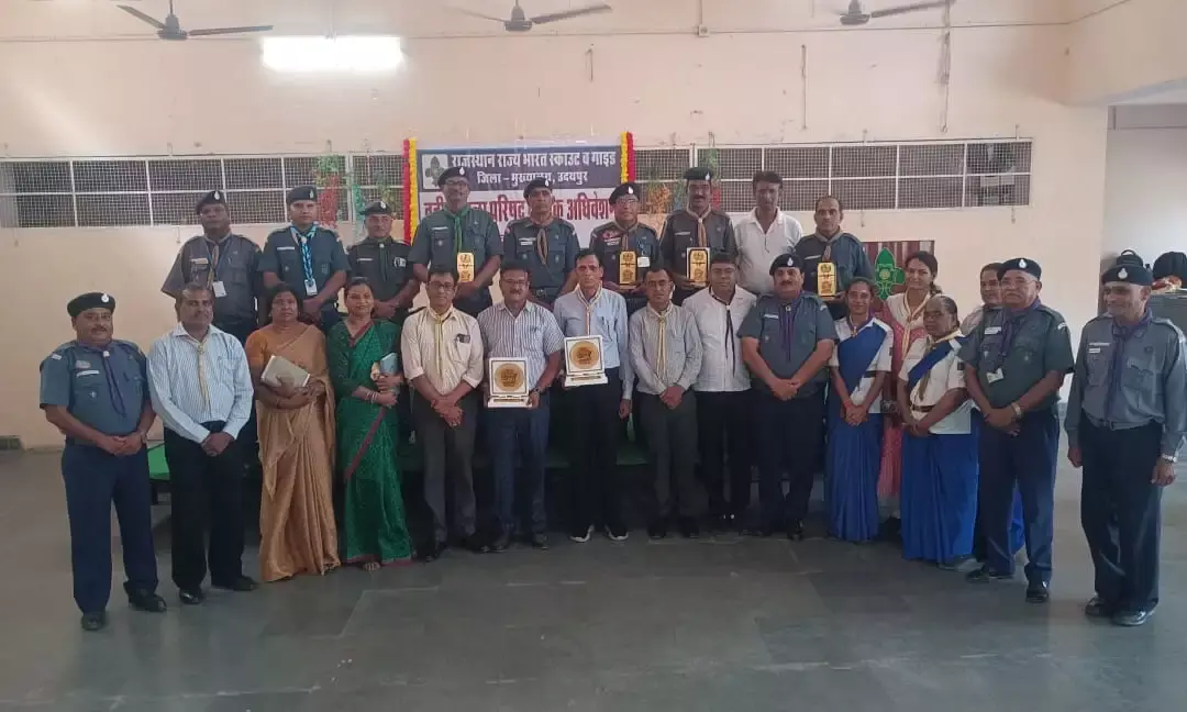 स्काउटिंग सेवा और सहयोग की जीवनशैली सिखाता है- डॉ. बंसल