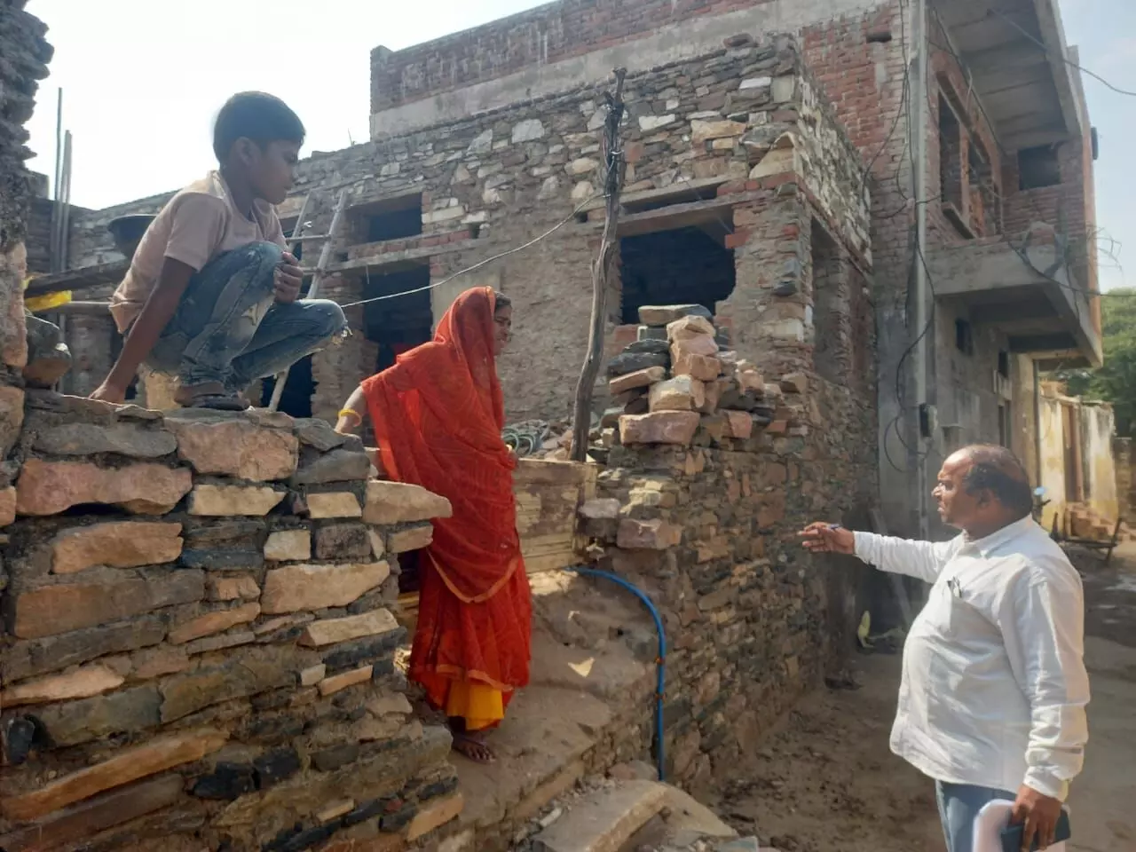 प्रधानमंत्री आवास योजना (ग्रामीण) के आवासों का औचक निरीक्षण अभियान शुरू