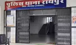 चरागाह में अवैध खनन पर कार्रवाई- दो ट्रैक्टर व एलएनटी मशीन जब्त, खननकर्ता भागे