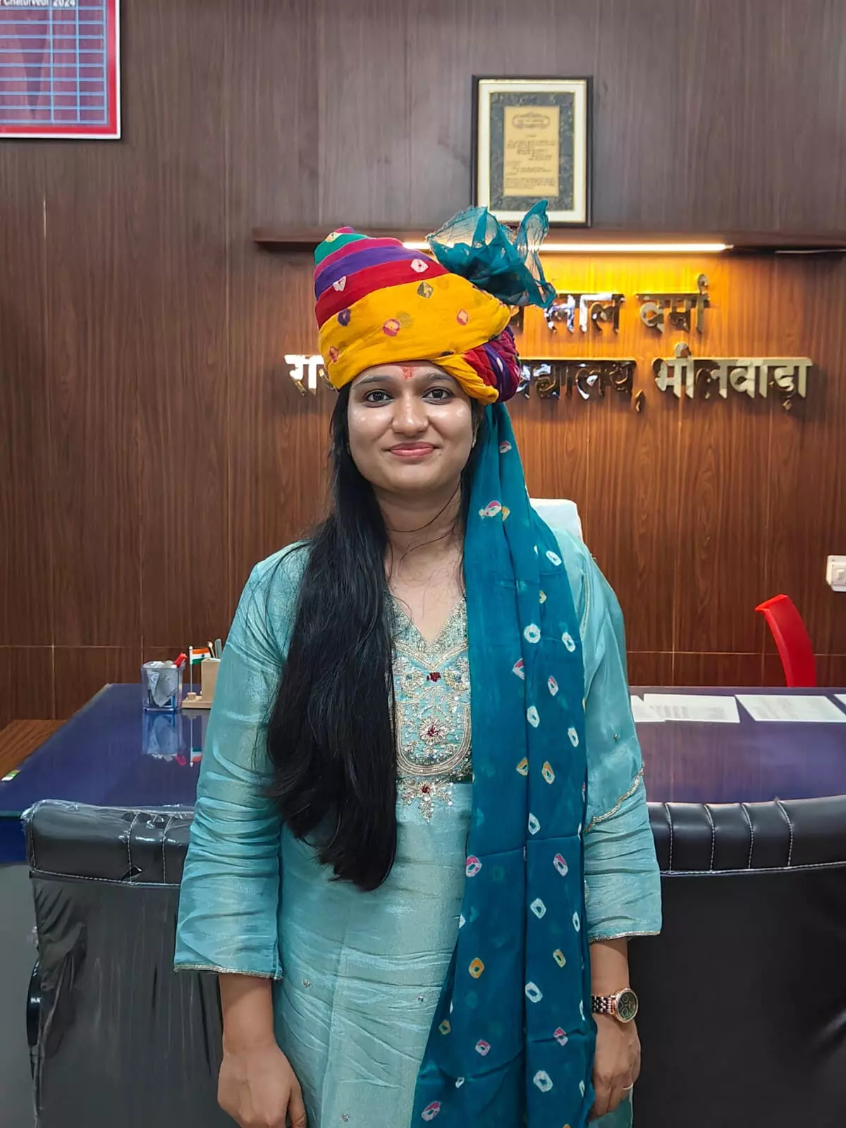 अंशिका व साक्षी का आरएएस में चयन