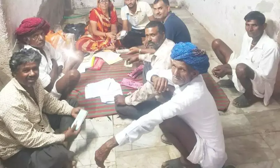 205 दूध दाताओं को मिला 7 लाख का बोनस 205 दूध दाताओं को मिला 7 लाख का बोनस