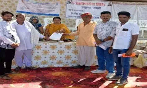 ग्रामीण सेवा शिविरों में जनता को मिली त्वरित राहत और समाधान ग्रामीण सेवा शिविरों में जनता को मिली त्वरित राहत और समाधान